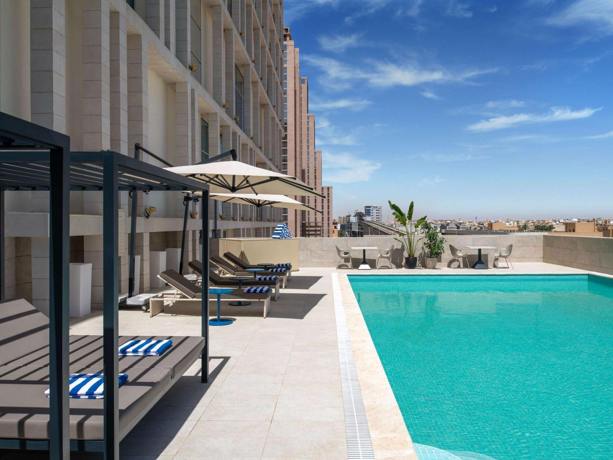 Novotel Riyadh Sahafa Exterior foto